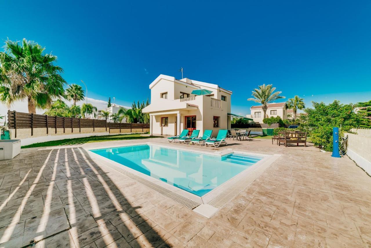 Villa Michelle Agia Napa Buitenkant foto